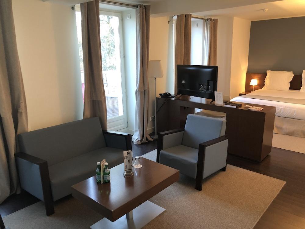 Les Pleiades Hotel-spa-restaurant Hotel 4*